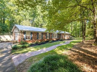 211 Walter St, Easley, SC 29642