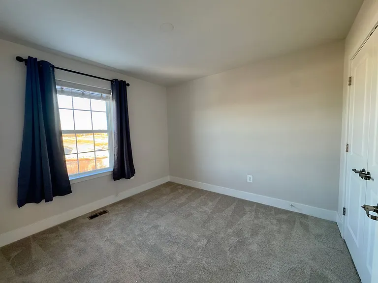 2115 Woodlands Rd — Photo 21