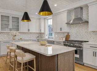 22 Little Bay Dr, Dover, NH 03820