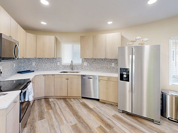 3rd image of 55 Mallard Beach Dr #21