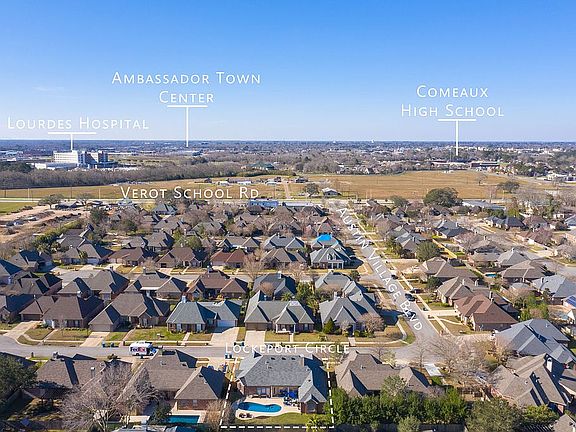 Quiet yet Close to Amenities