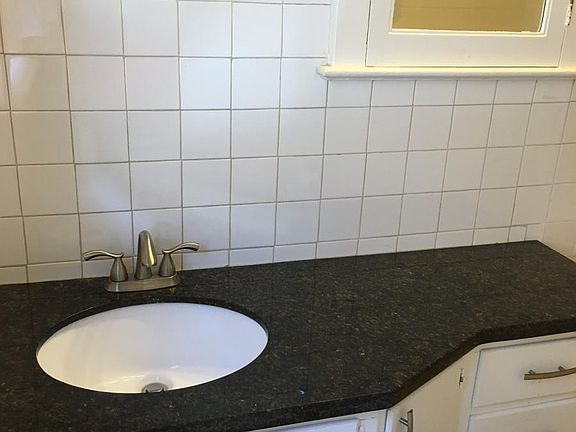 2nd image of 216 E Roanoke St APT B