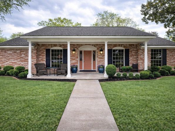 18210 Barbuda Ln