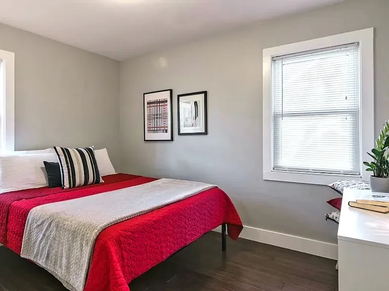 407 N Kenwood Ave — Photo 9