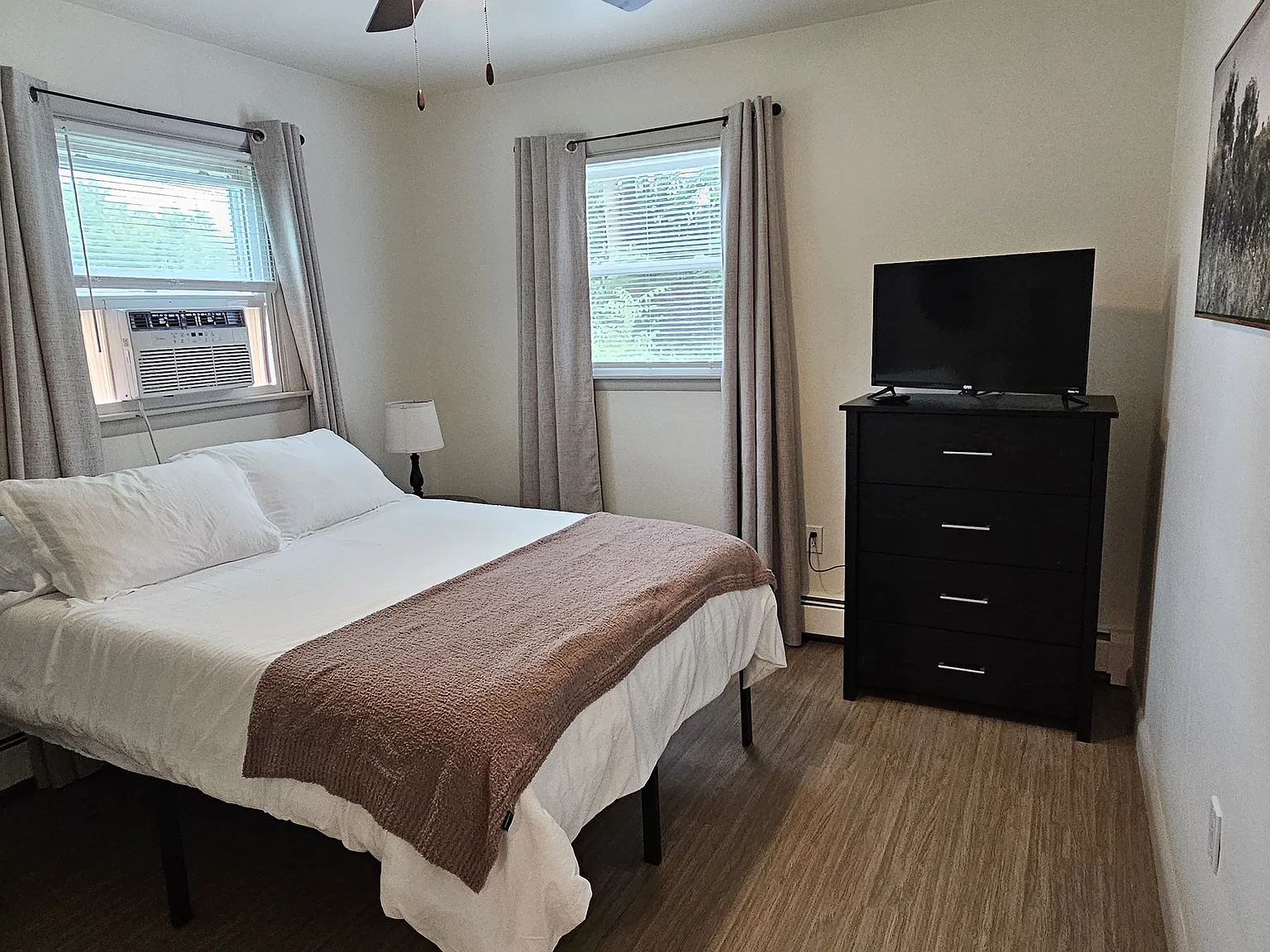 2 bed, $1,450 — Photo 2