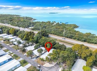 900 S Emerald Dr, Key Largo, FL 33037
