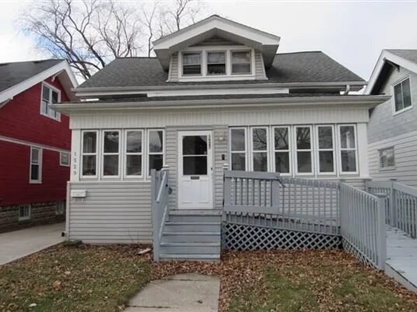 1527 South 78th STREET, West Allis, WI 53214