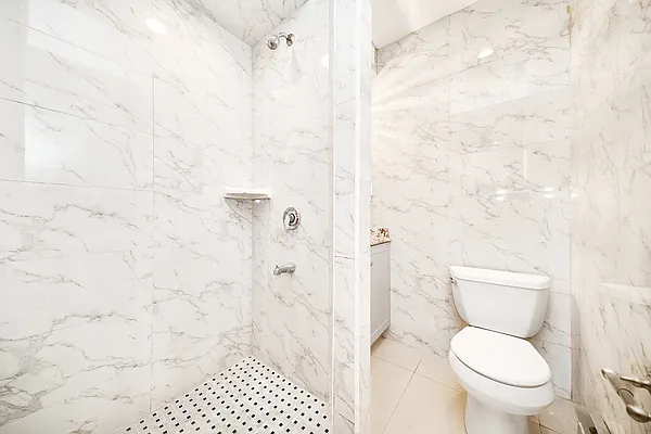 Rented by Living New York | media 14