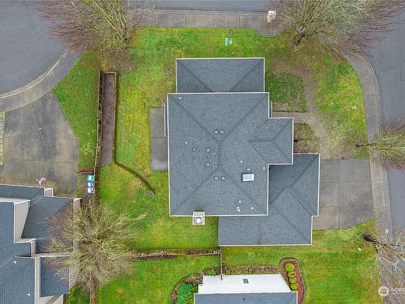 2nd image of 5215 Olive Avenue SE