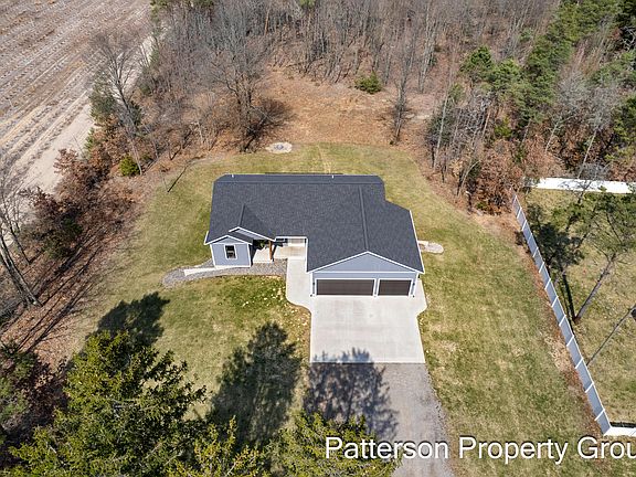 2nd image of 7616 E Sheringer Rd