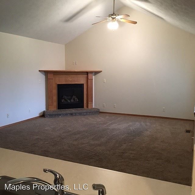 2nd image of 4023 S Fort Ave