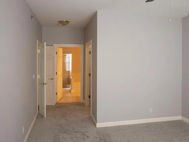 13115 Mill Crossing Ct #303 — Photo 23