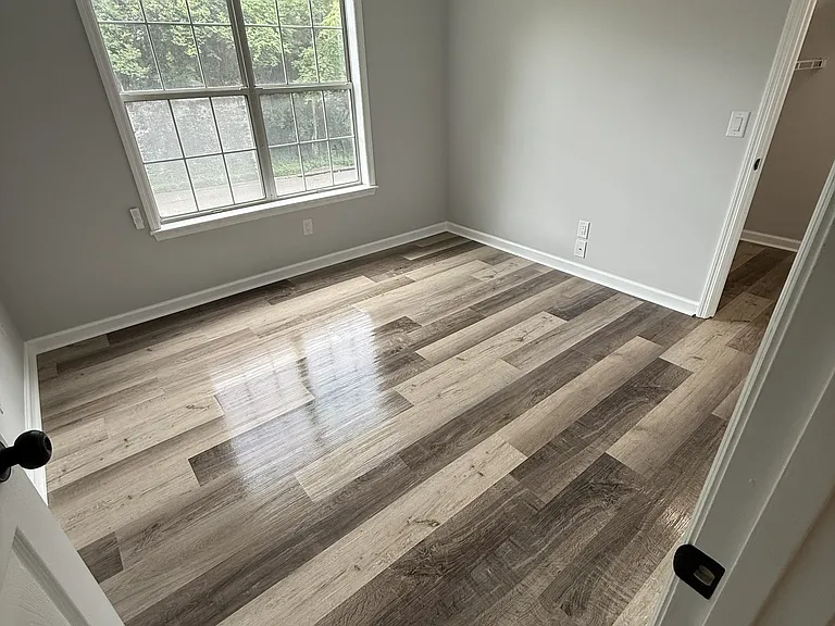 116 Sandstone Blvd — Photo 24