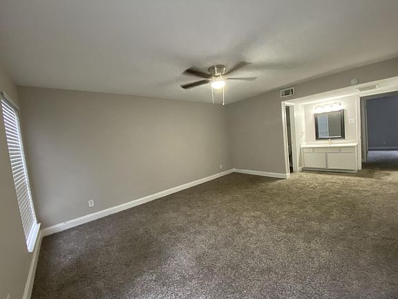 5th image of 920 Tenison Memorial Dr #1