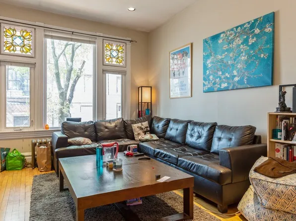 3 bed, 2.0 bath, 1550 sqft, $3,050, 1521 W Barry Ave APT 1, Chicago, IL 60657