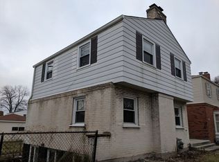 2261 120th St, Blue Island, IL 60406