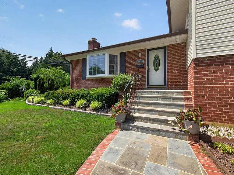 6824 Felix St — Photo 1