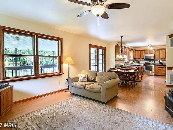 5th image of 14394 Clearview Ave