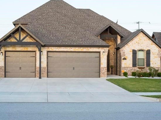 3807 SW Layton Rd, Bentonville, AR 72713