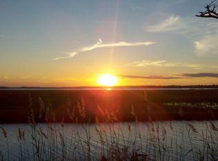 176 Atkinson Road, Surf City, NC 28445