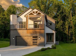 6 McKinley Dr, Greenville, SC 29611