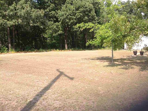 3rd image of 210 Karla Dr