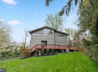 7614 Carteret Rd, Bethesda, MD 20817