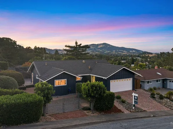 81 Drakewood Lane, Novato, CA 94947