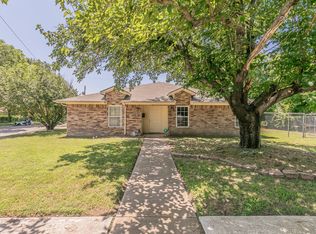 6836 Pecan Park Dr, Richland Hills, TX 76118
