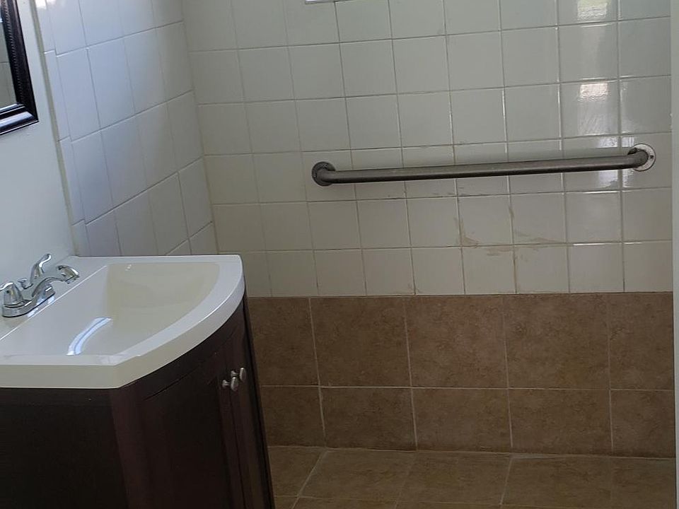 2nd image of 1307 11th St