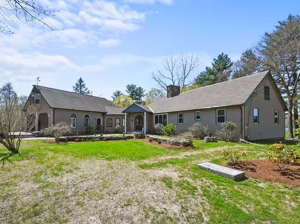 101 Reservoir St, Leicester, MA 01524