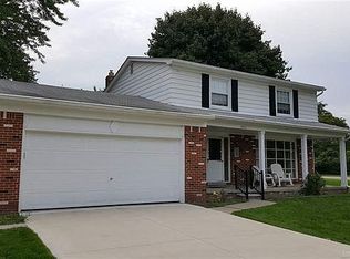 3951 Forge Dr, Troy, MI