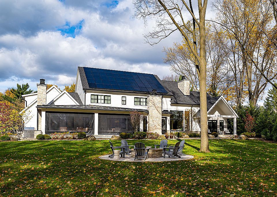 2nd image of 20605 Glenhill Ct