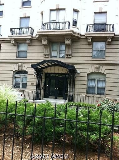 2nd image of 3060 16th St NW APT 212