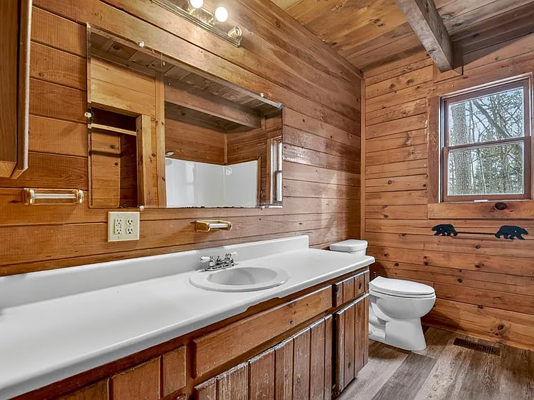 1266 Humphrey Mill Rd — Photo 10