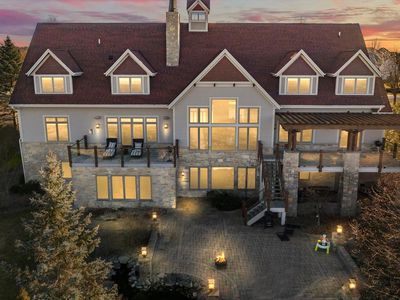 105 Legend WAY, Wales, WI, 53183