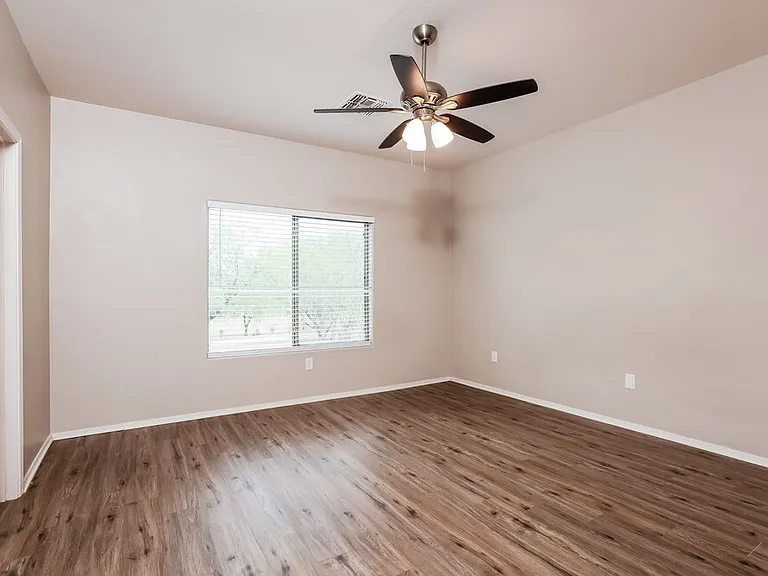 476 E Placita Rejilla — Photo 10