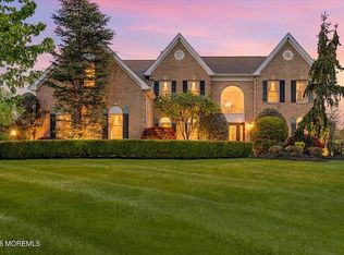 220 Round Hill Drive, Freehold, NJ 07728