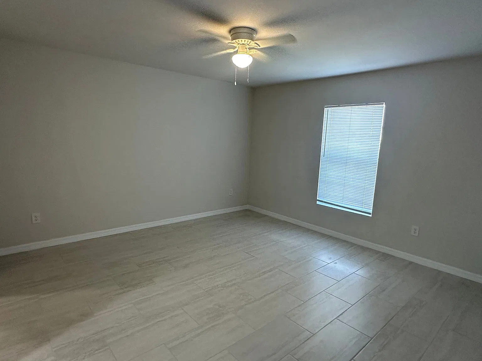 Brand New Duplex Both Sides Available — Photo 3