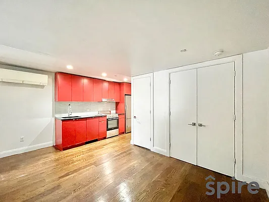 Rented by Spire Group | media 8