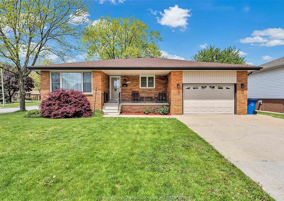 5120 Iris Pl