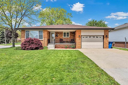 5120 Iris Pl Photo 1 5120 Iris Pl Photo 1
