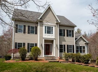 39 Vincent Rd, Mendon, MA 01756