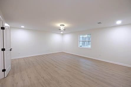5th image of 620 Breckenridge St #1
