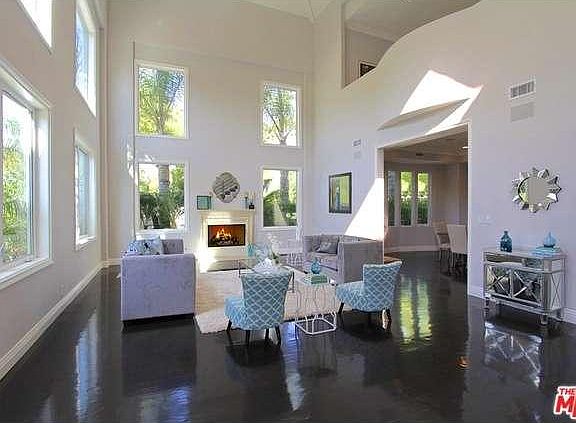 2nd image of 17829 Valley Vista Blvd