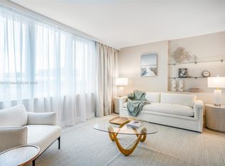Roney Palace, Miami Beach, FL 33139