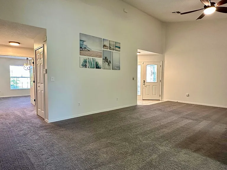 2439 Saint Augustine Blvd — Photo 6