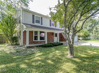 888 Bexley Dr, Perrysburg, OH 43551