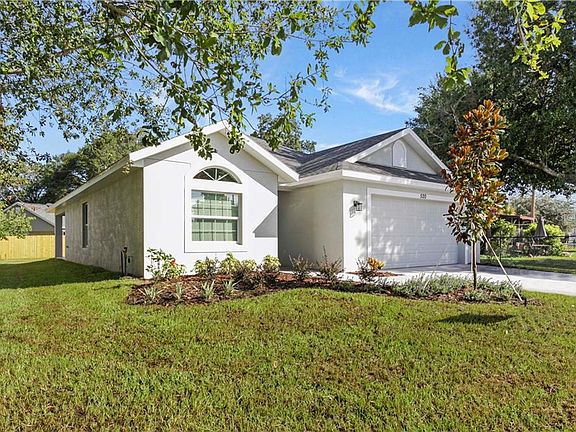 3rd image of 520 Osceola Dr