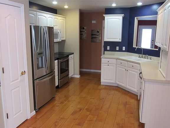 4th image of 315 McIntosh Ave